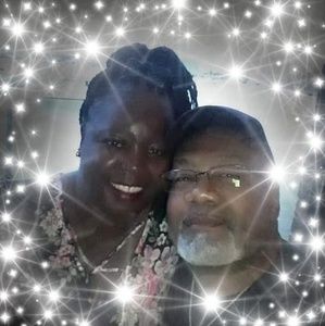 Meet your Posher, Harrietta